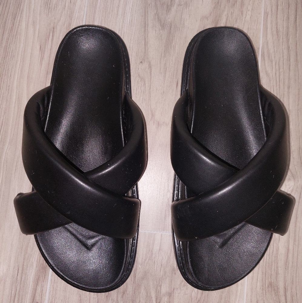 Black Cross Strap Sandals